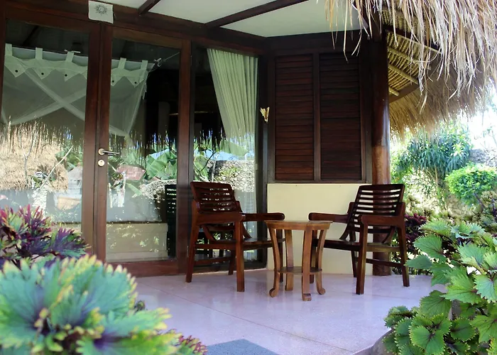 Sanghyang Bay 3*